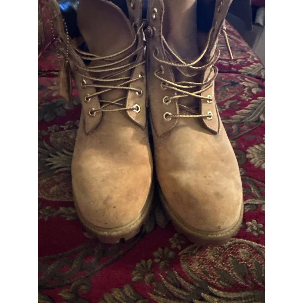 Mens Timberland 6-Inch Premium Wheat Waterproof Boot Size 7
